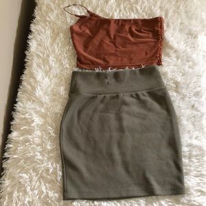 Tank and skirt